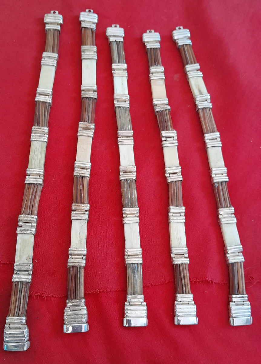 FCGW2 White Elephant Hair and warthog tusk – Just Elephant