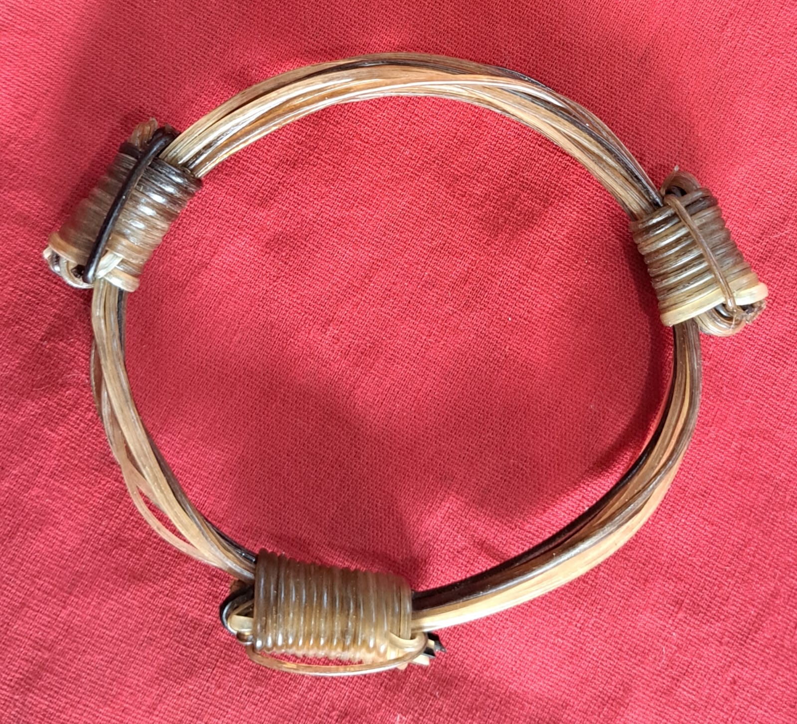 JEW14 White elephant hair bracelet 3.5" Diameter