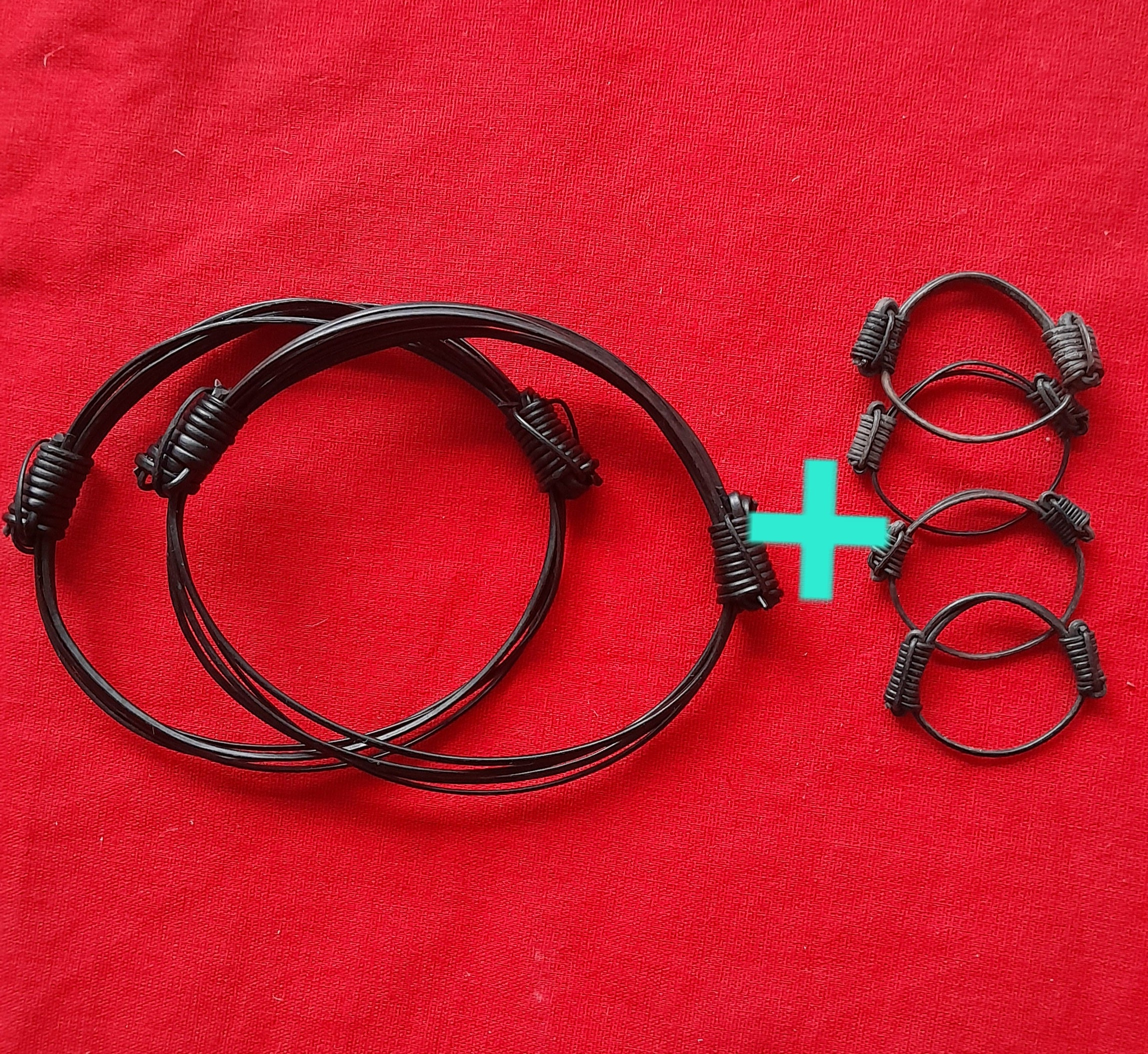 FR2 Save $268 -2 Elephant hair bracelet plus 4 free rings. Limited offer