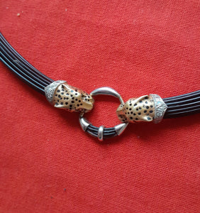 NEC1 Elephant hair necklace.