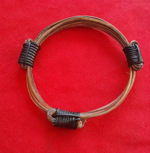 JEW2 White and black elephant hair bracelet (3.5" diameter)