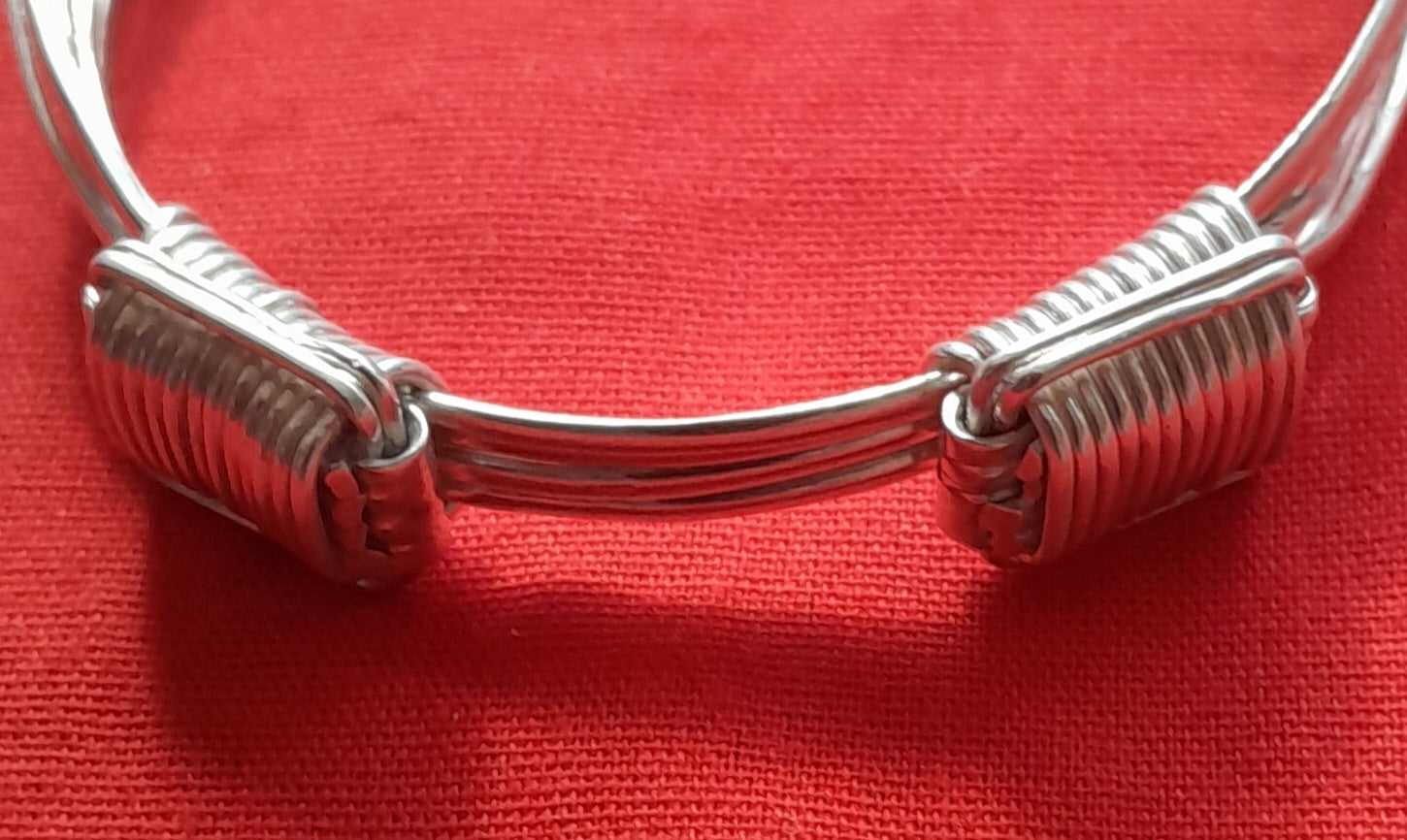 TBA1 925 sterling silver bracelet in classic elephant hair bracelet style
