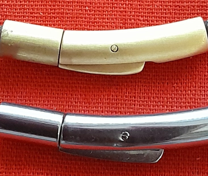 TEM2 Unique clasp and elephant hair bracelet