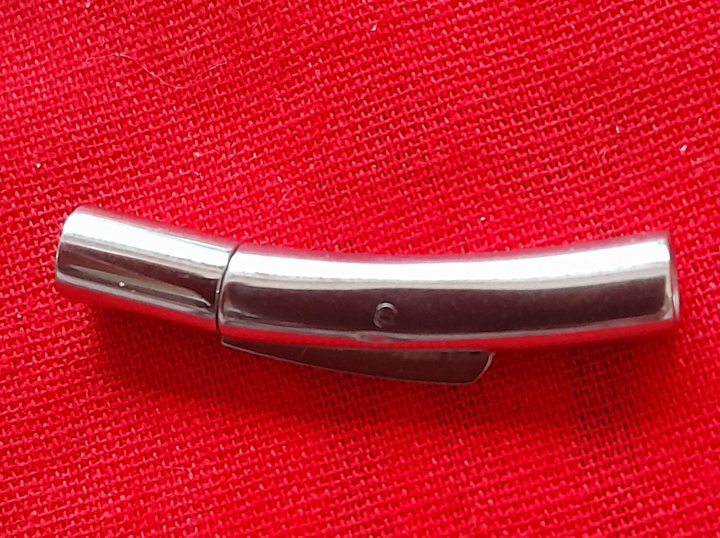 TEM2 Unique clasp and elephant hair bracelet