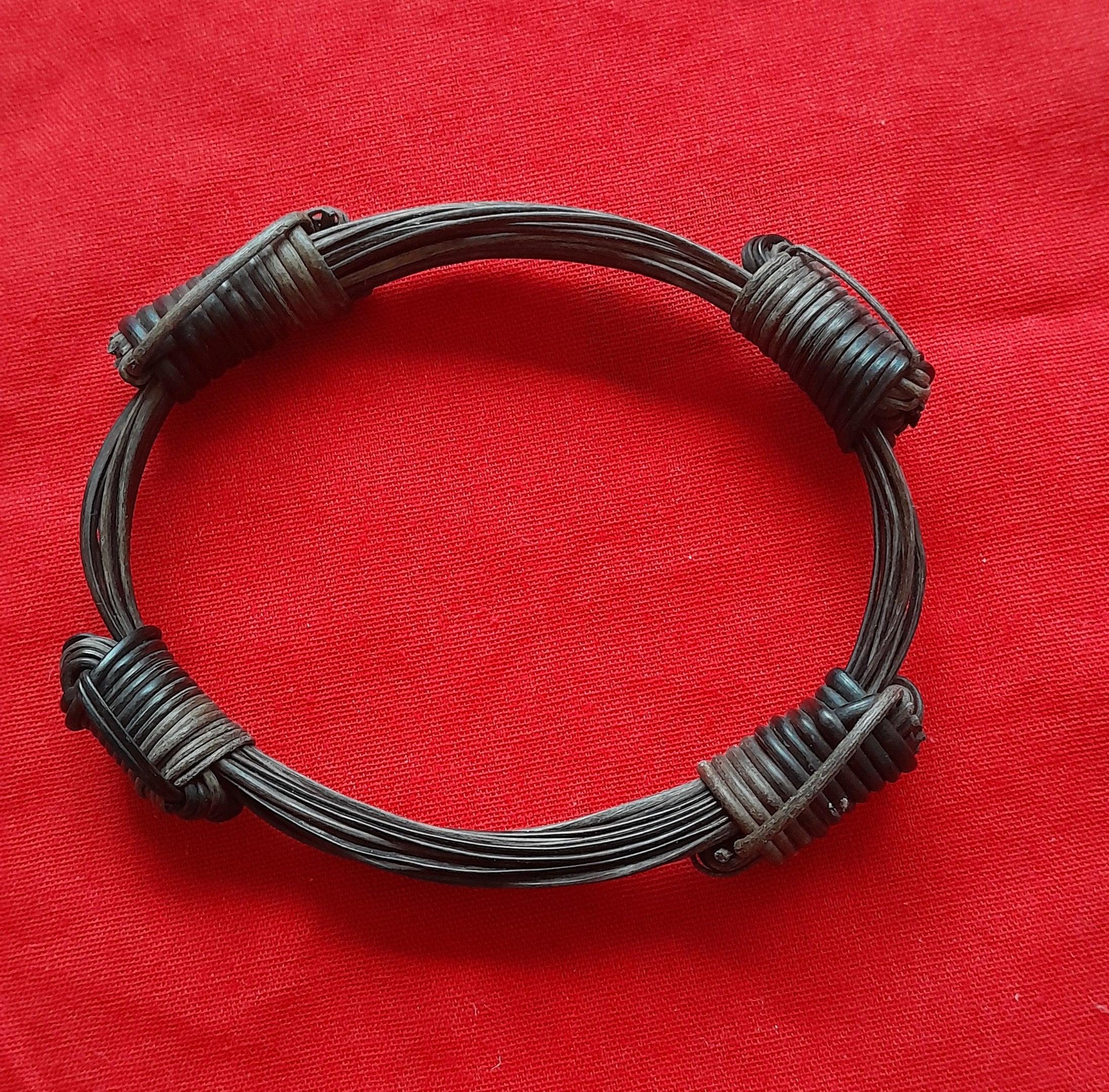 MC2 Multi color Elephant hair bracelet max. Diam 3.5"