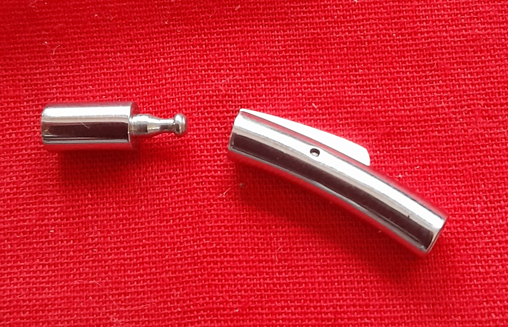 TEM2 Unique clasp and elephant hair bracelet