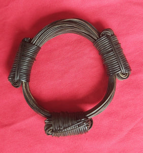 VB7 2 Knot very bulky elephant hair bracelet 3.5" max. Diameter